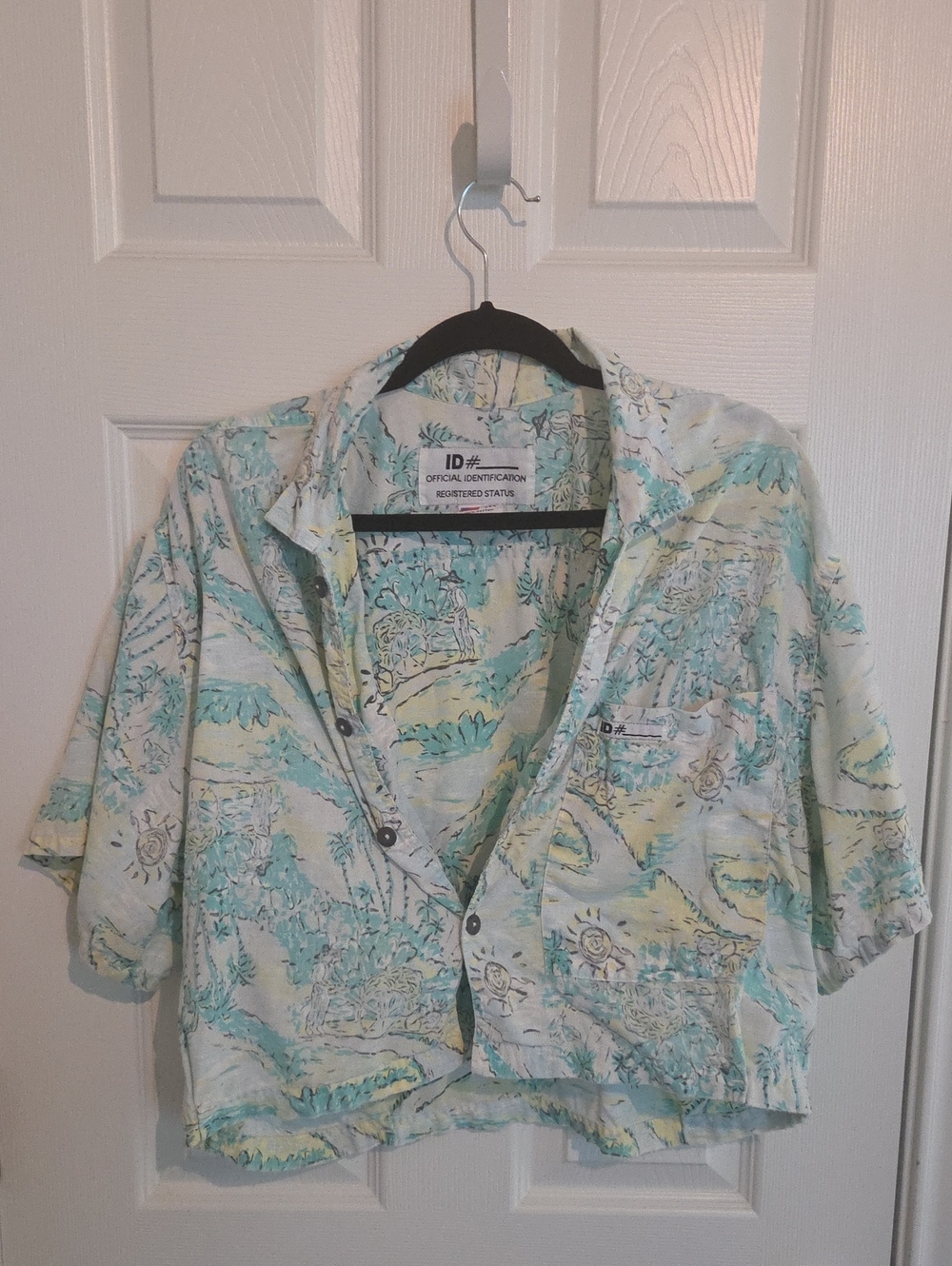 Vintage Official ID Casual Women's Button-Down Shirt in Light Aqua Print
